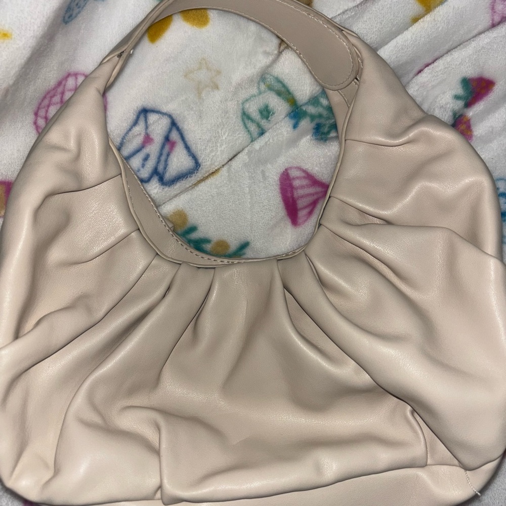 Elegant Cream Women's Bag